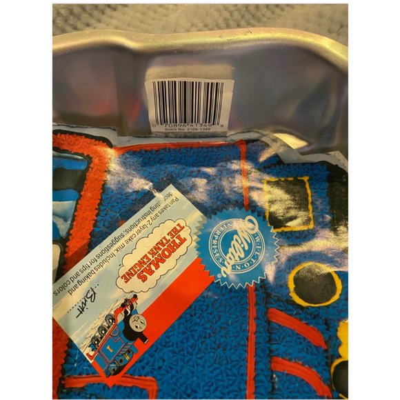 Vintage Wilton Thomas the Tank Engine Cake Pan - 2105-1349 - Picture 6 of 6